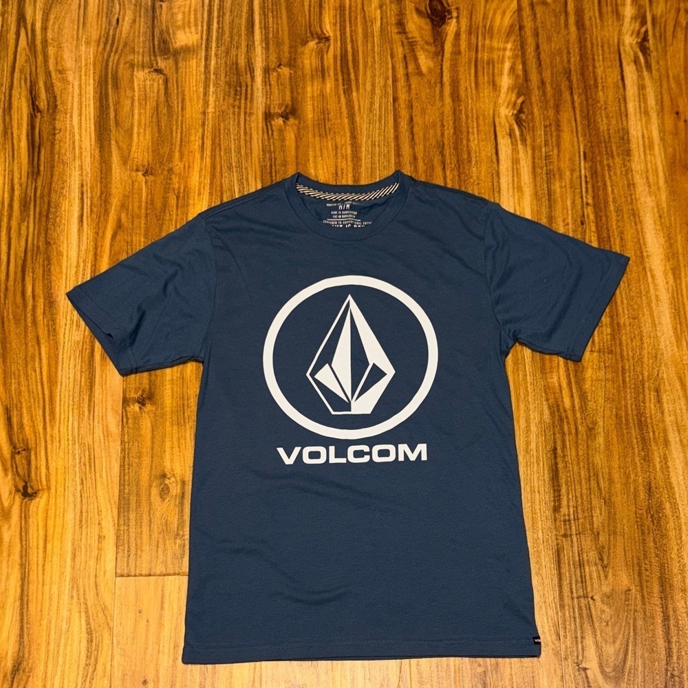 Volcom boy teen medium shirt tee slate Blue white Iconic Logo short sleeve nwot